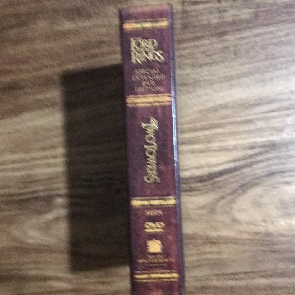 THE LORD OF THE RINGS - Picture 5 of 6